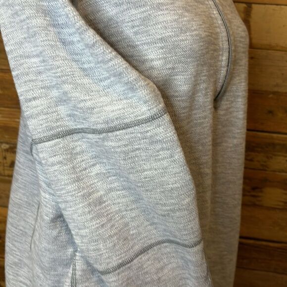 TOMMY BAHAMA reversible long sleeve pullover with zipper 2 in 1 - Picture 7 of 10